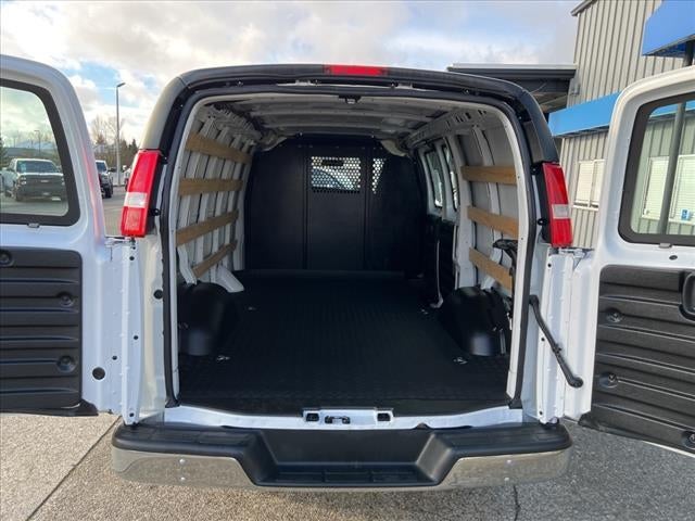 2021 Chevrolet Express Cargo 2500 — detail view