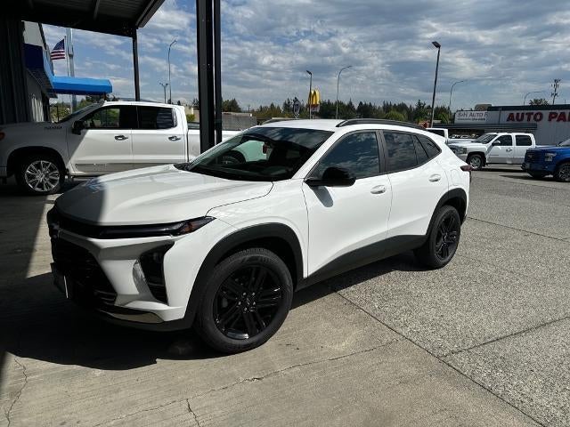 2025 Chevrolet Trax ACTIV in Summit White — front three-quarter view